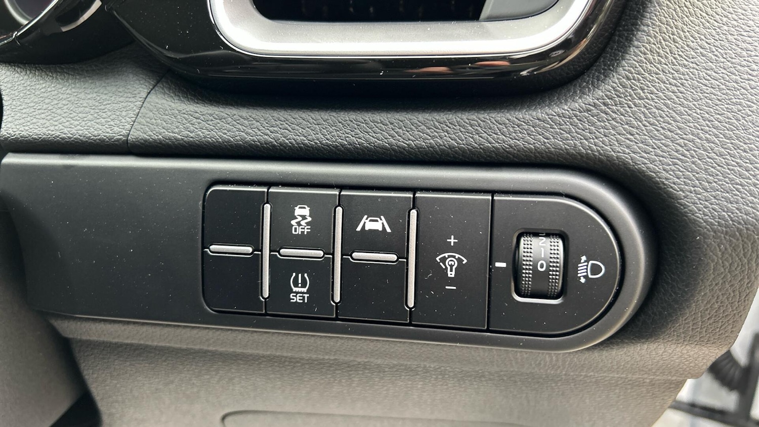 Used Kia XCeed 2025 for sale - 76823458: Photo 26