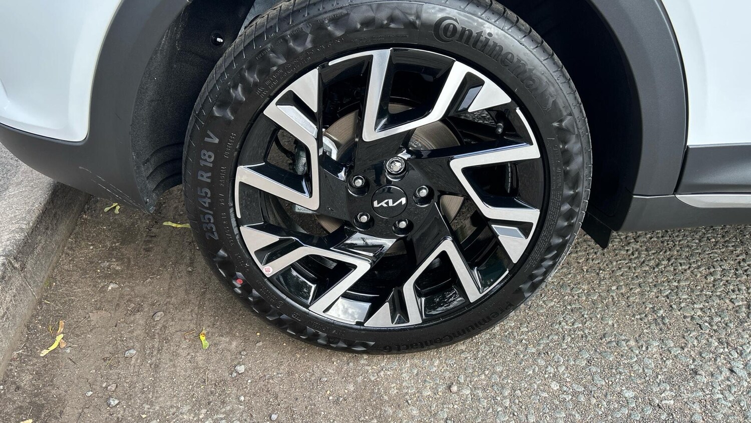 Used Kia XCeed 2025 for sale - 76823458: Photo 35