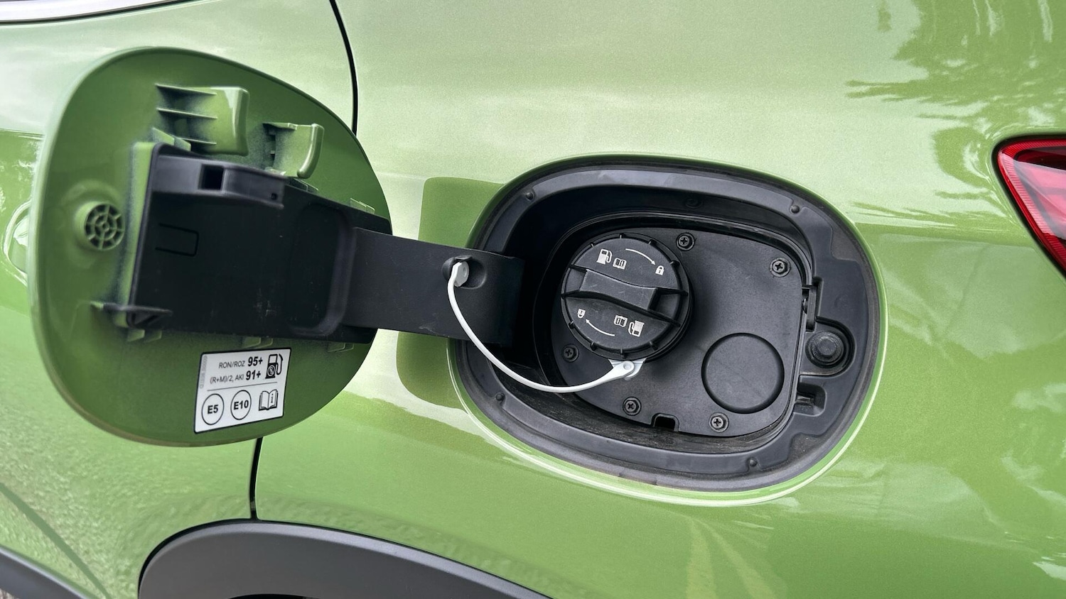 Used Kia XCeed 2025 for sale - 76377921: Photo 10