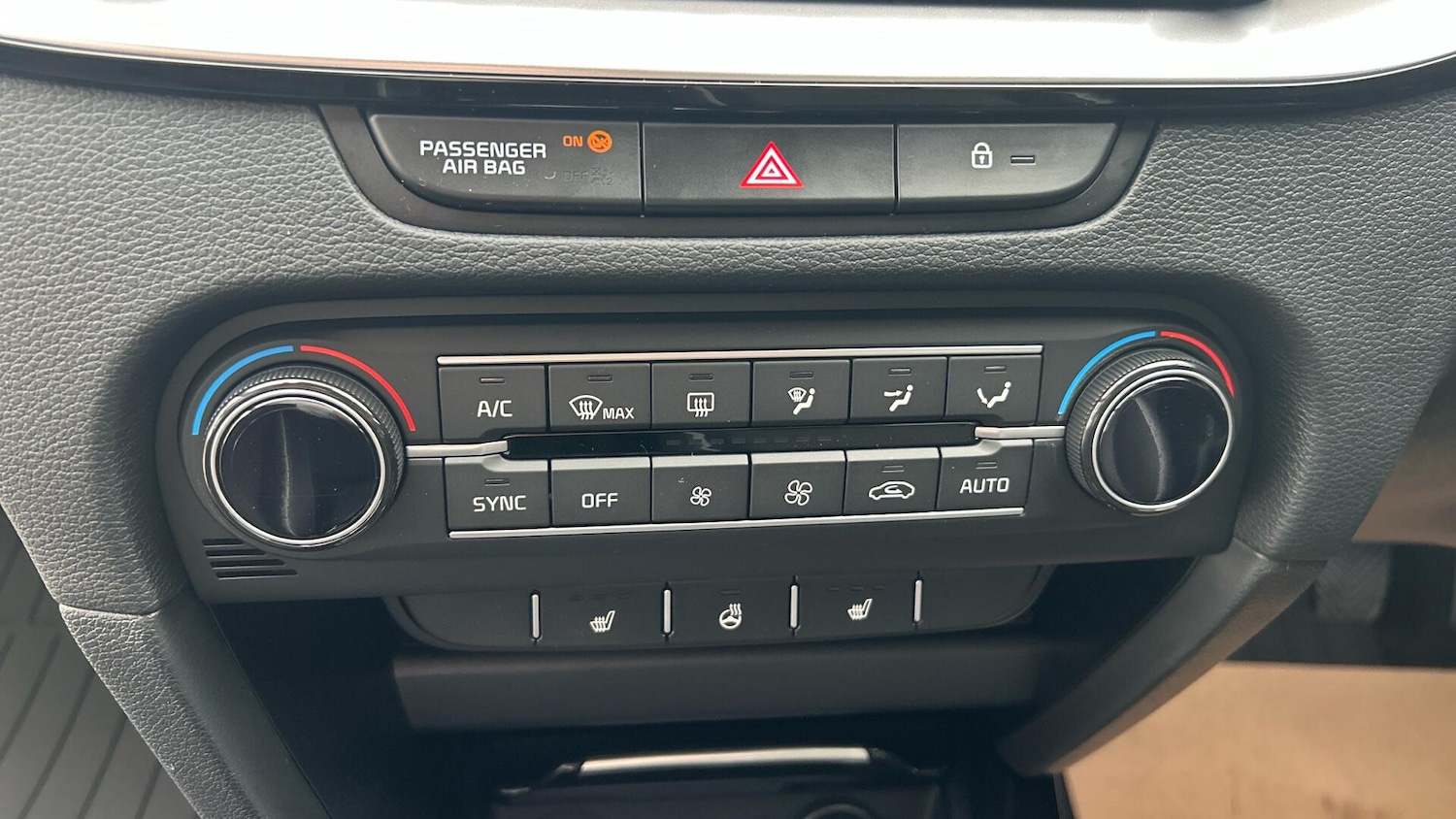 Used Kia XCeed 2025 for sale - 76377921: Photo 18