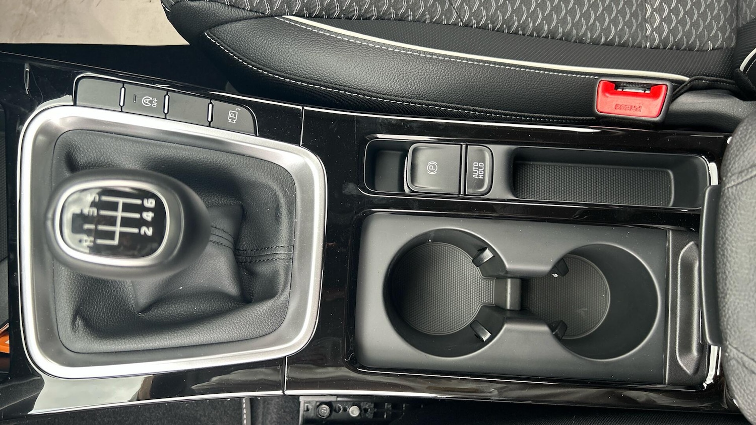 Used Kia XCeed 2025 for sale - 76573059: Photo 18