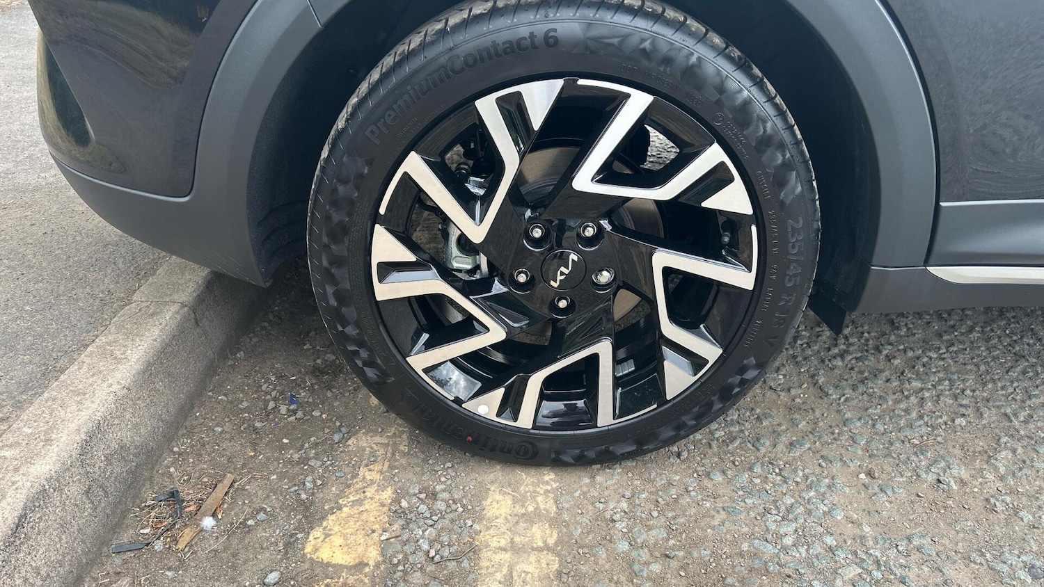 Used Kia XCeed 2025 for sale - 76573059: Photo 35