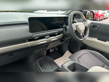 Used Kia EV3 2026 for sale - 77671504: Photo