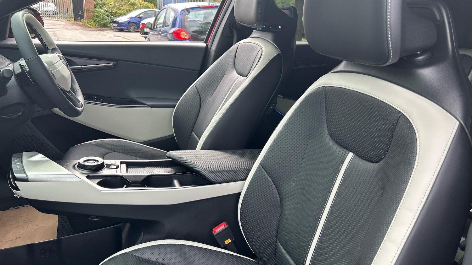 Used Kia EV6 2025 for sale - 76337262: Photo 17