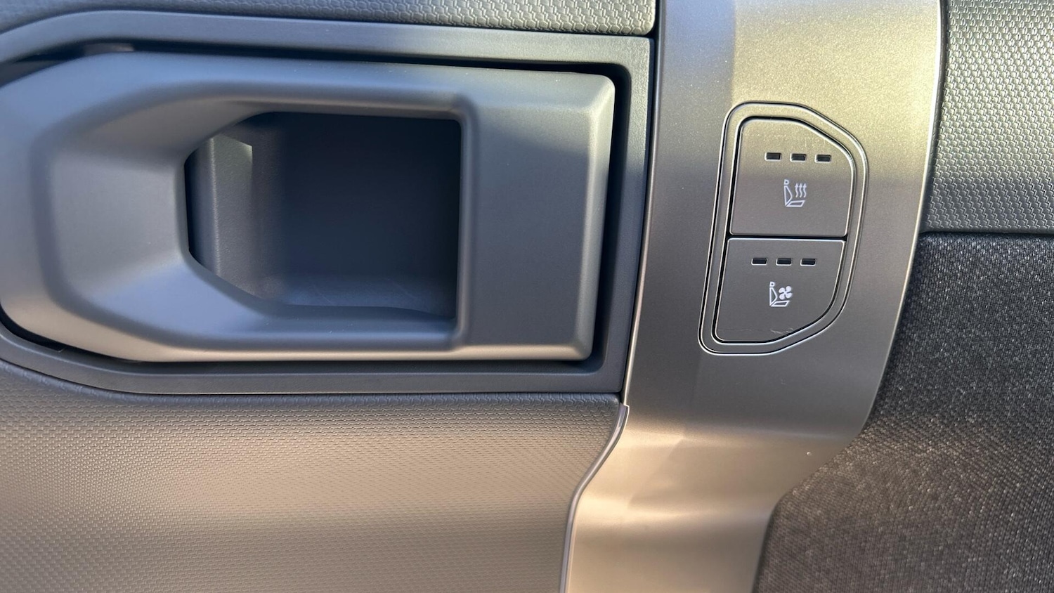 Used Kia EV3 2025 for sale - 77015656: Photo 16