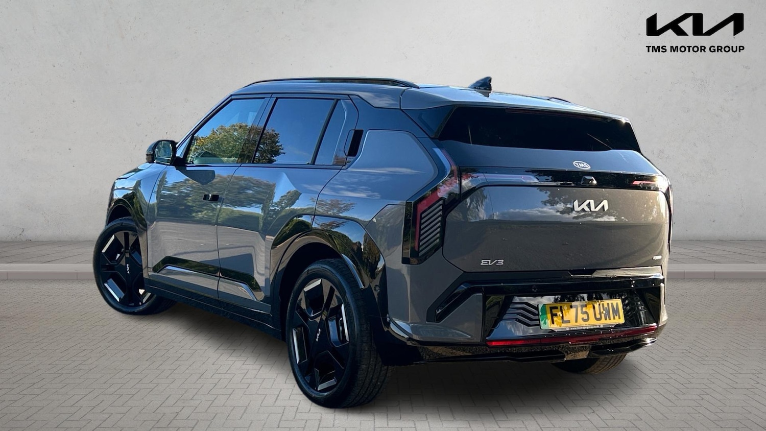 Used Kia EV3 2025 for sale - 77015656: Photo 2