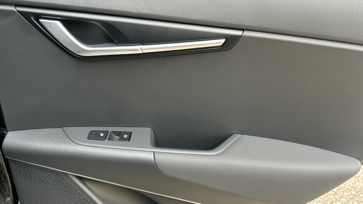 Used Kia Niro for sale - 77671025: Photo 24