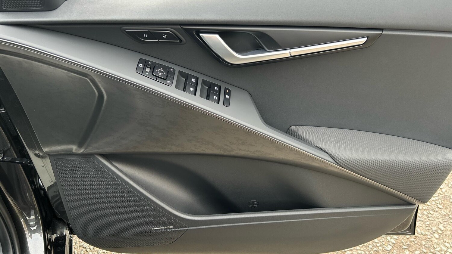 Used Kia Niro for sale - 77671025: Photo 27