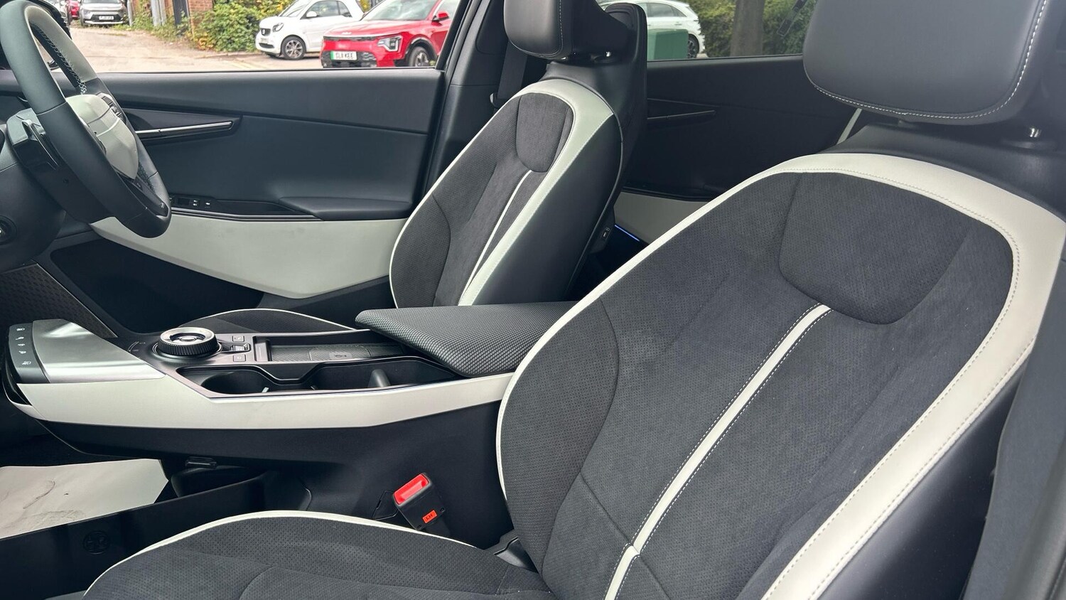 Used Kia EV6 2025 for sale - 77671206: Photo 16