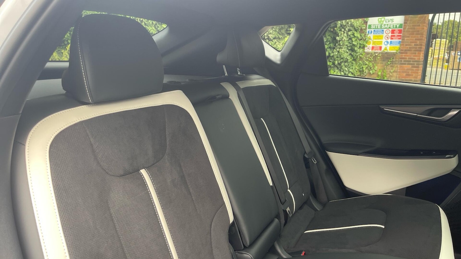 Used Kia EV6 2025 for sale - 76336935: Photo 13