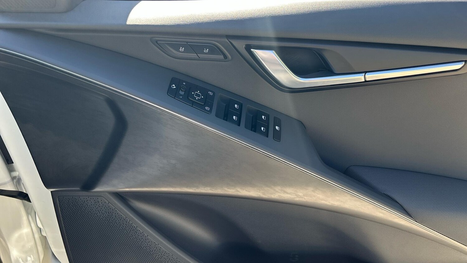 Used Kia Niro for sale - 77670294: Photo 24