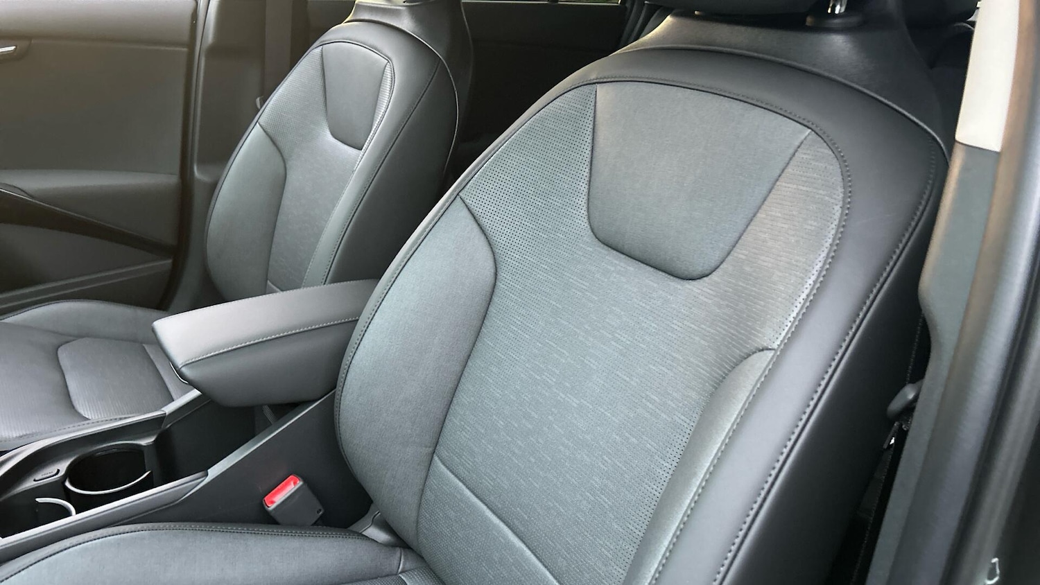 Used Kia Niro 2025 for sale - 77330335: Photo 15