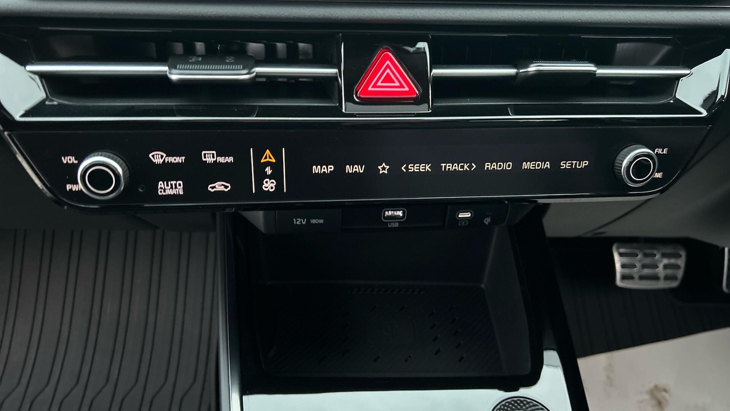 Used Kia Niro 2025 for sale - 77330335: Photo 17