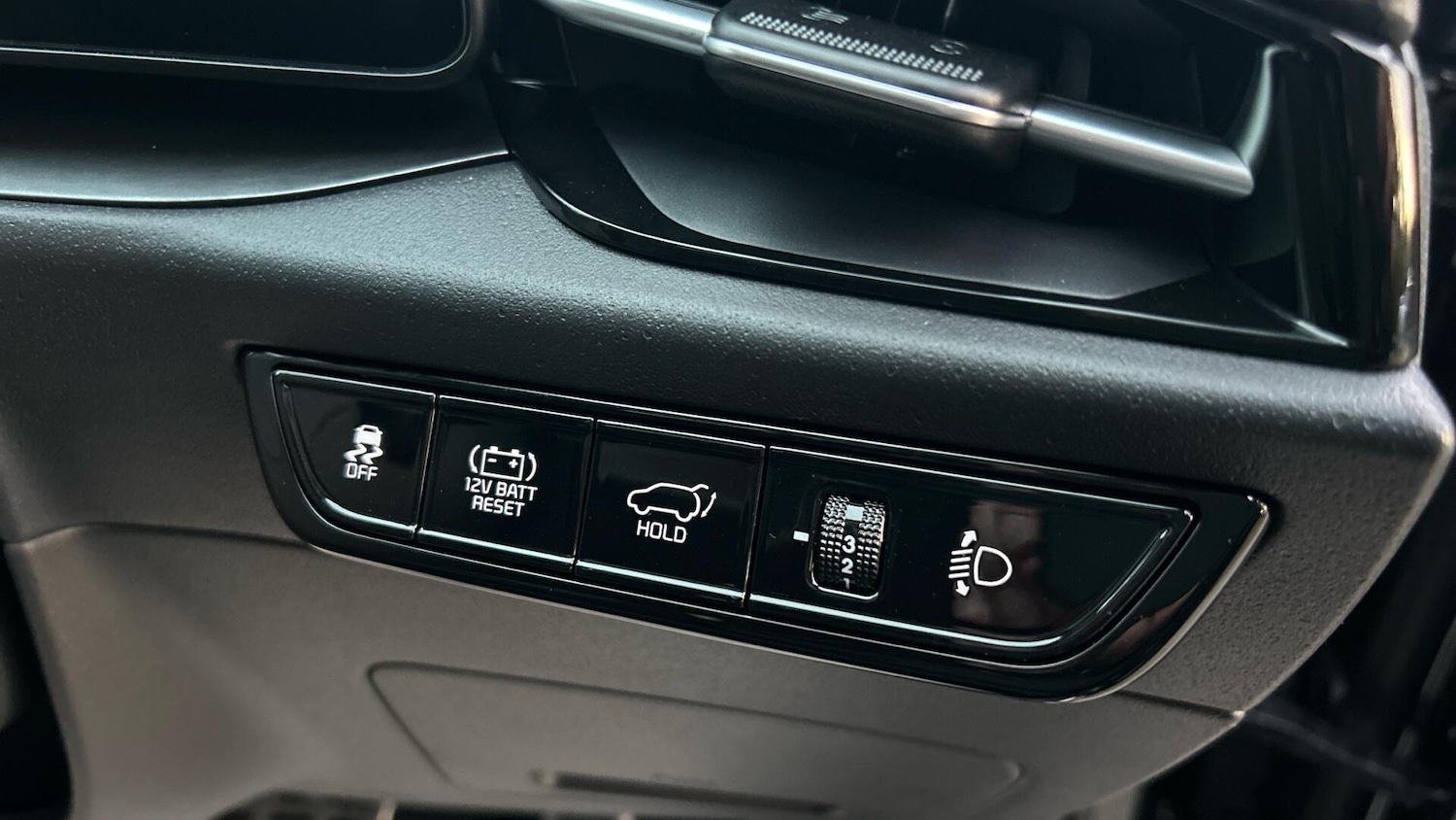 Used Kia Niro 2025 for sale - 77330335: Photo 31