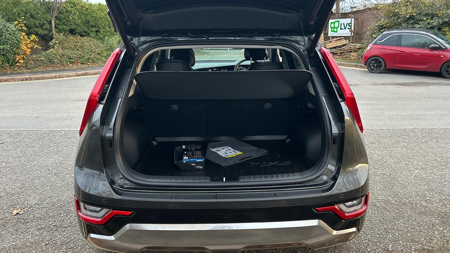 Used Kia Niro 2025 for sale - 77330335: Photo 7