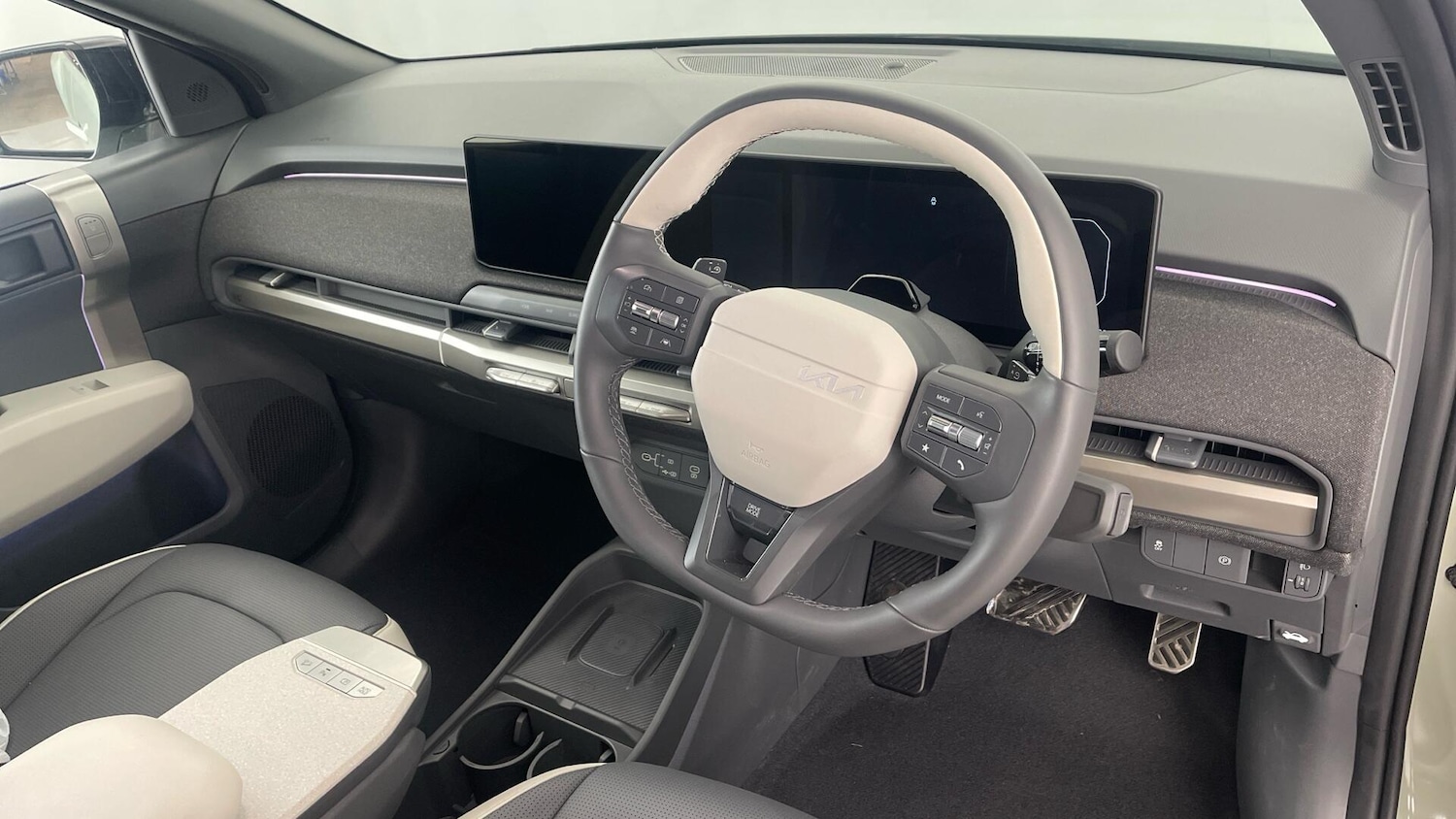 Used Kia EV3 2025 for sale - 77574194: Photo 8