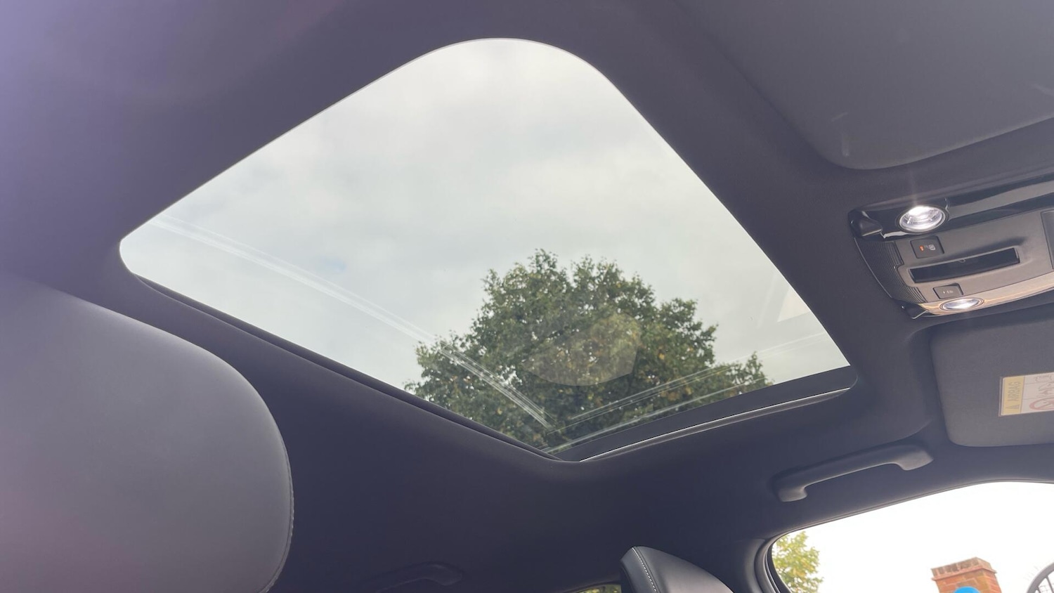 Used Kia EV6 for sale - 76632988: Photo 15