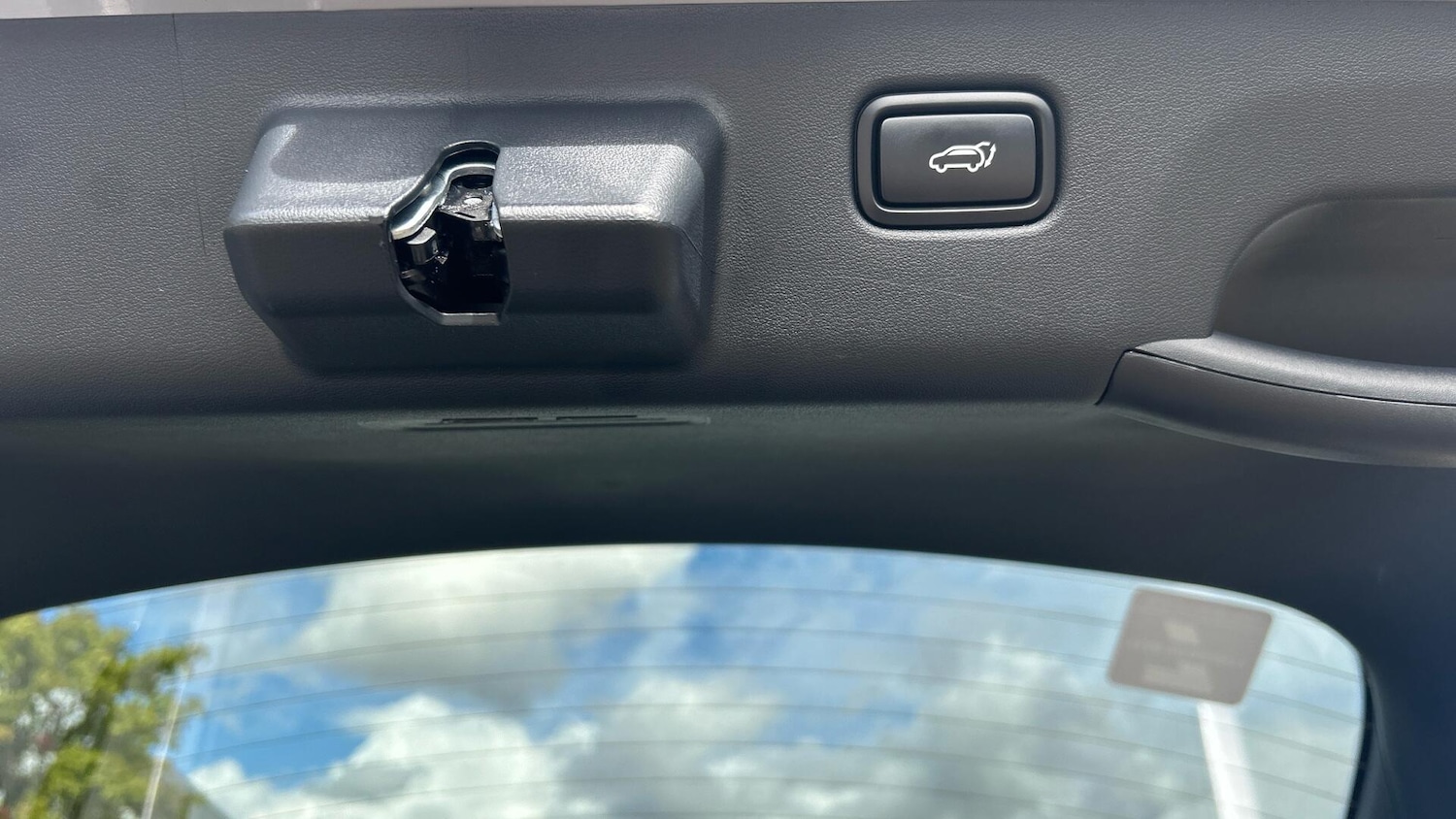 Used Kia EV6 for sale - 76632988: Photo 43