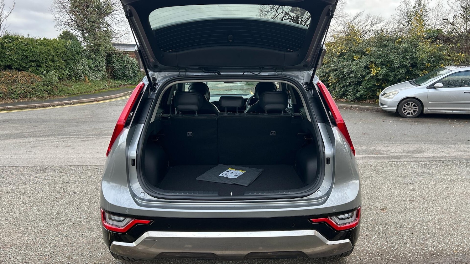 Used Kia Niro 2025 for sale - 77468649: Photo 8