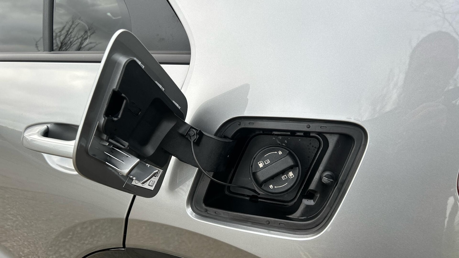 Used Kia Niro 2025 for sale - 77468649: Photo 9