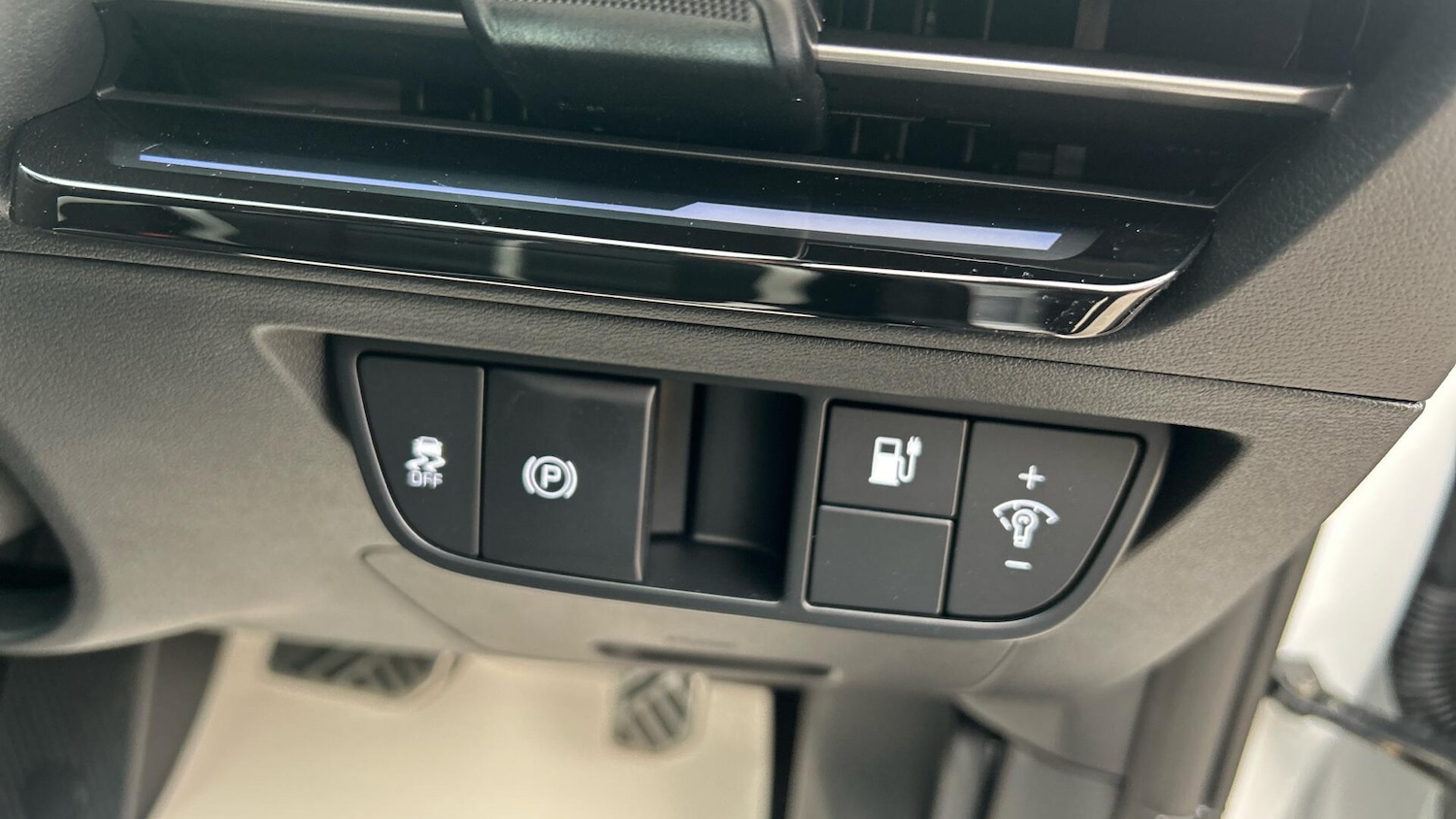 Used Kia EV6 2025 for sale - 76633172: Photo 32