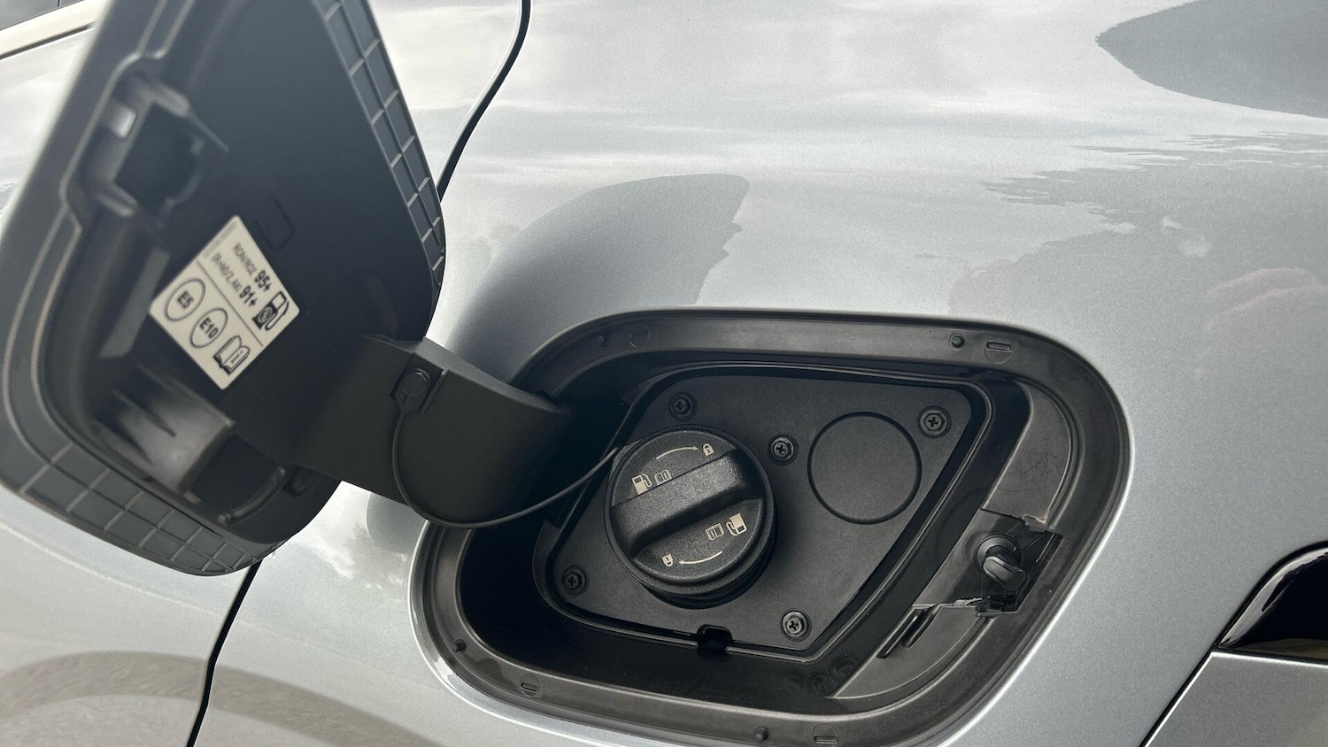 Used Kia Sportage 2025 for sale - 76824228: Photo 9