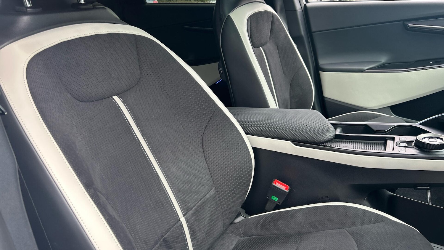 Used Kia EV6 2025 for sale - 76336404: Photo 27