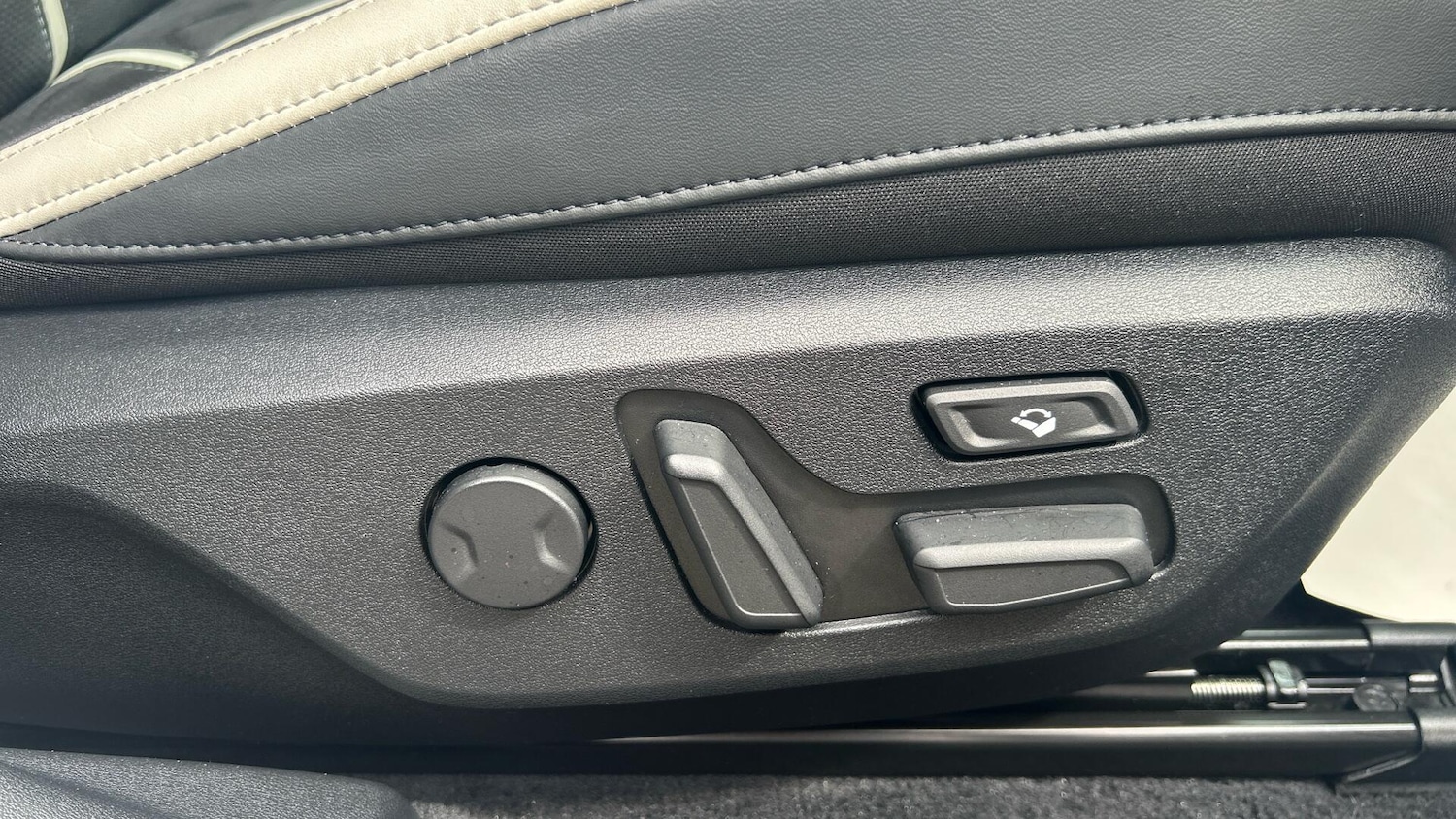 Used Kia EV6 2025 for sale - 76336404: Photo 31