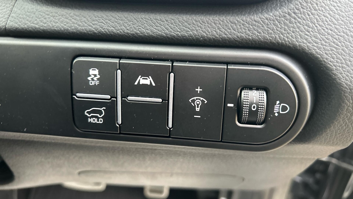 Used Kia XCeed 2025 for sale - 77351460: Photo 32