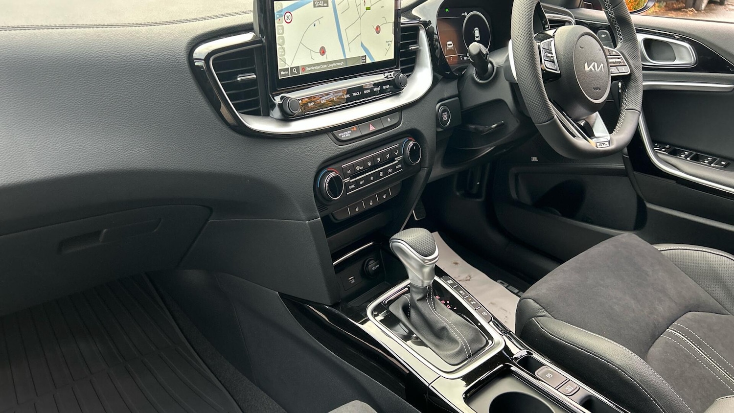 Used Kia XCeed for sale - 77305111: Photo 3