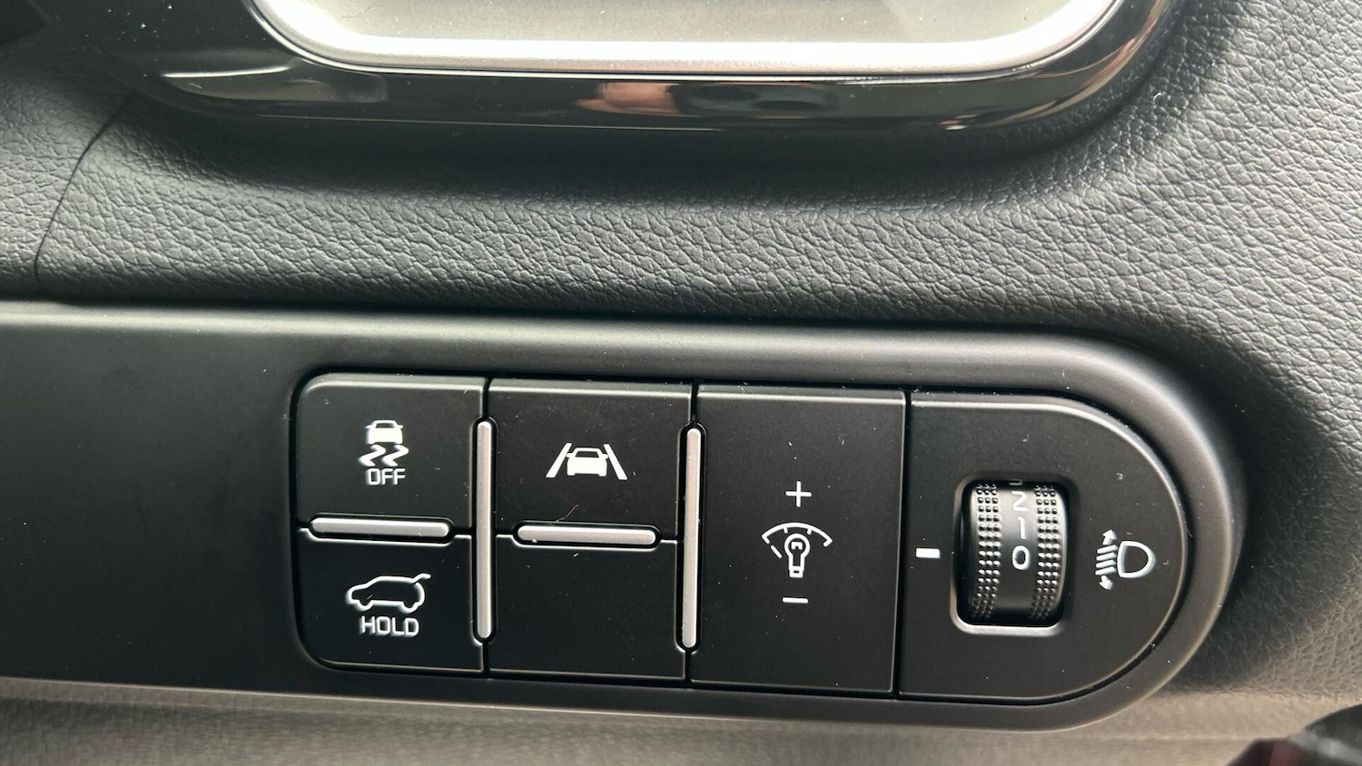 Used Kia XCeed for sale - 77305111: Photo 30