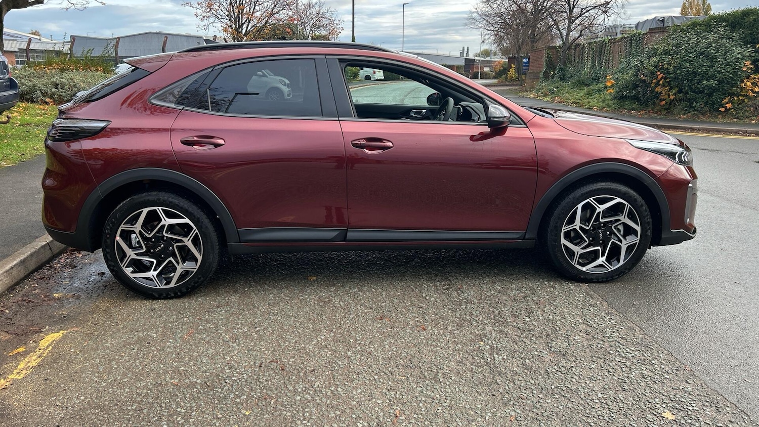 Used Kia XCeed for sale - 77305111: Photo 32