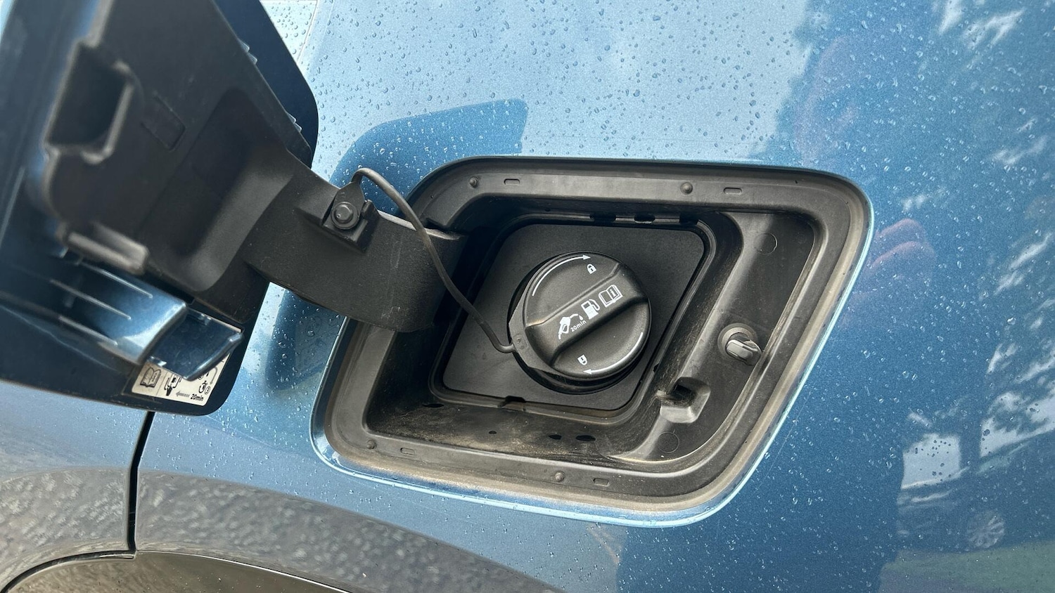 Used Kia Niro 2025 for sale - 76337385: Photo 10