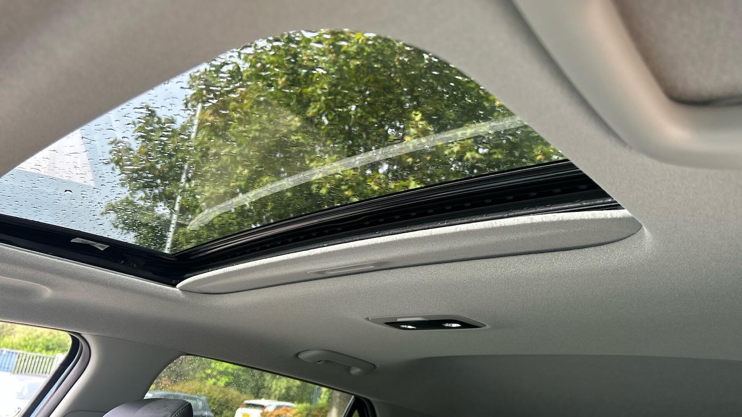 Used Kia Niro 2025 for sale - 76337385: Photo 15