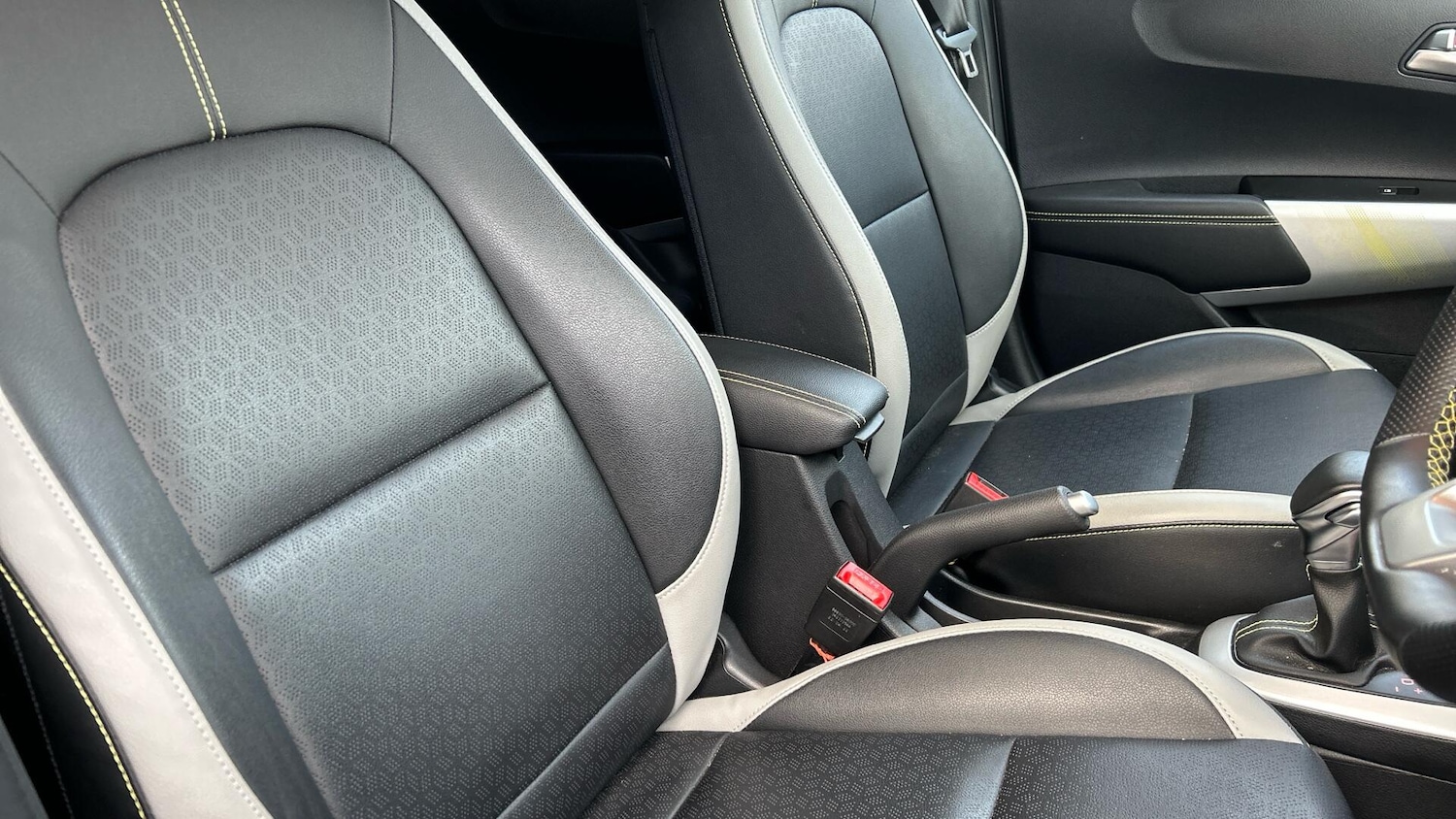 Used Kia Picanto 2022 for sale - 76446549: Photo 28