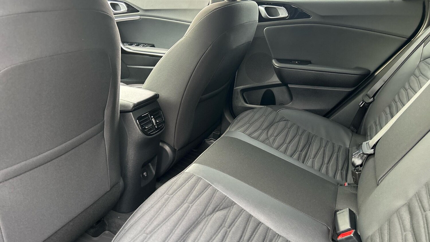 Used Kia XCeed 2025 for sale - 77671286: Photo 12