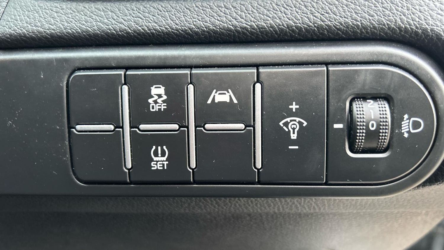 Used Kia XCeed 2023 for sale - 77671469: Photo 29