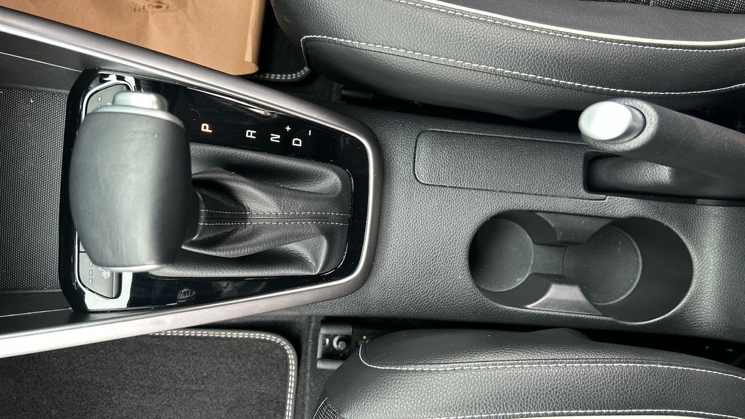 Used Kia Stonic 2024 for sale - 77020967: Photo 19