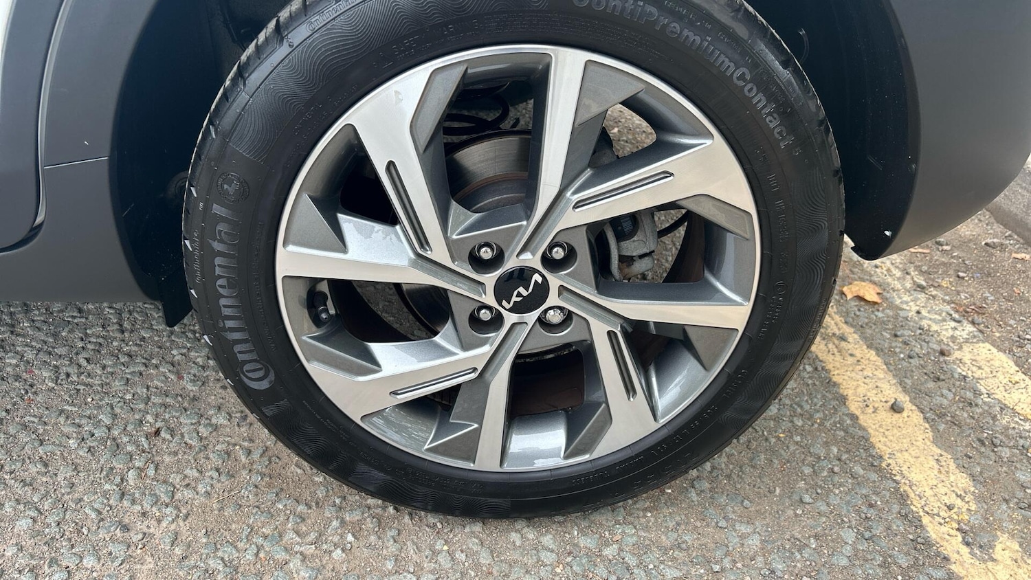 Used Kia Stonic 2024 for sale - 77020967: Photo 42