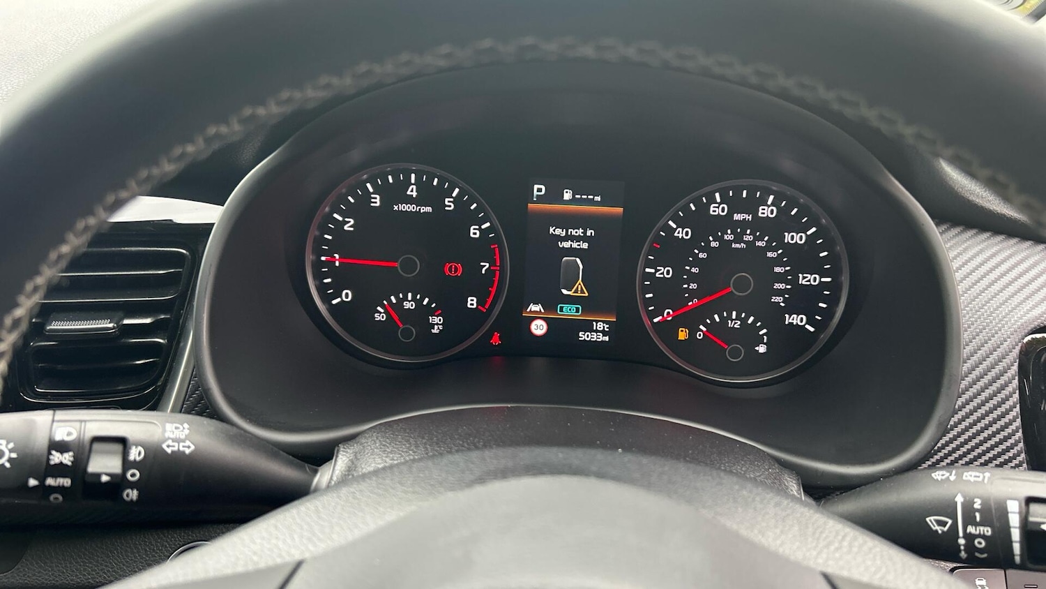 Used Kia Stonic 2024 for sale - 77020967: Photo 8