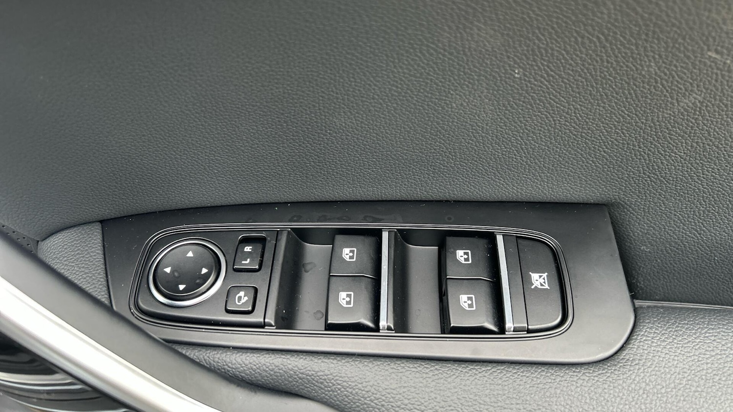 Used Kia XCeed 2025 for sale - 77278925: Photo 24