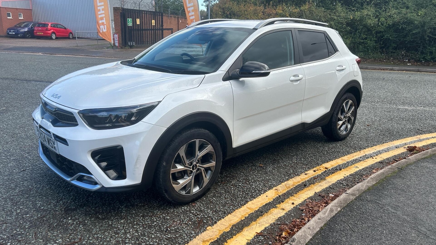 Used Kia Stonic 2024 for sale - 76398413: Photo 32