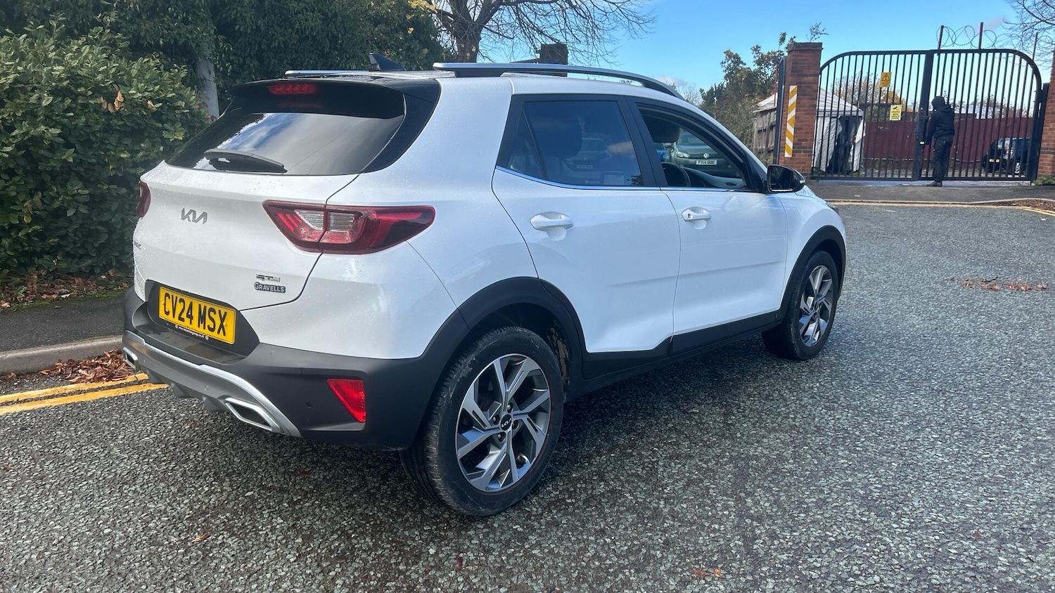 Used Kia Stonic 2024 for sale - 76398413: Photo 36