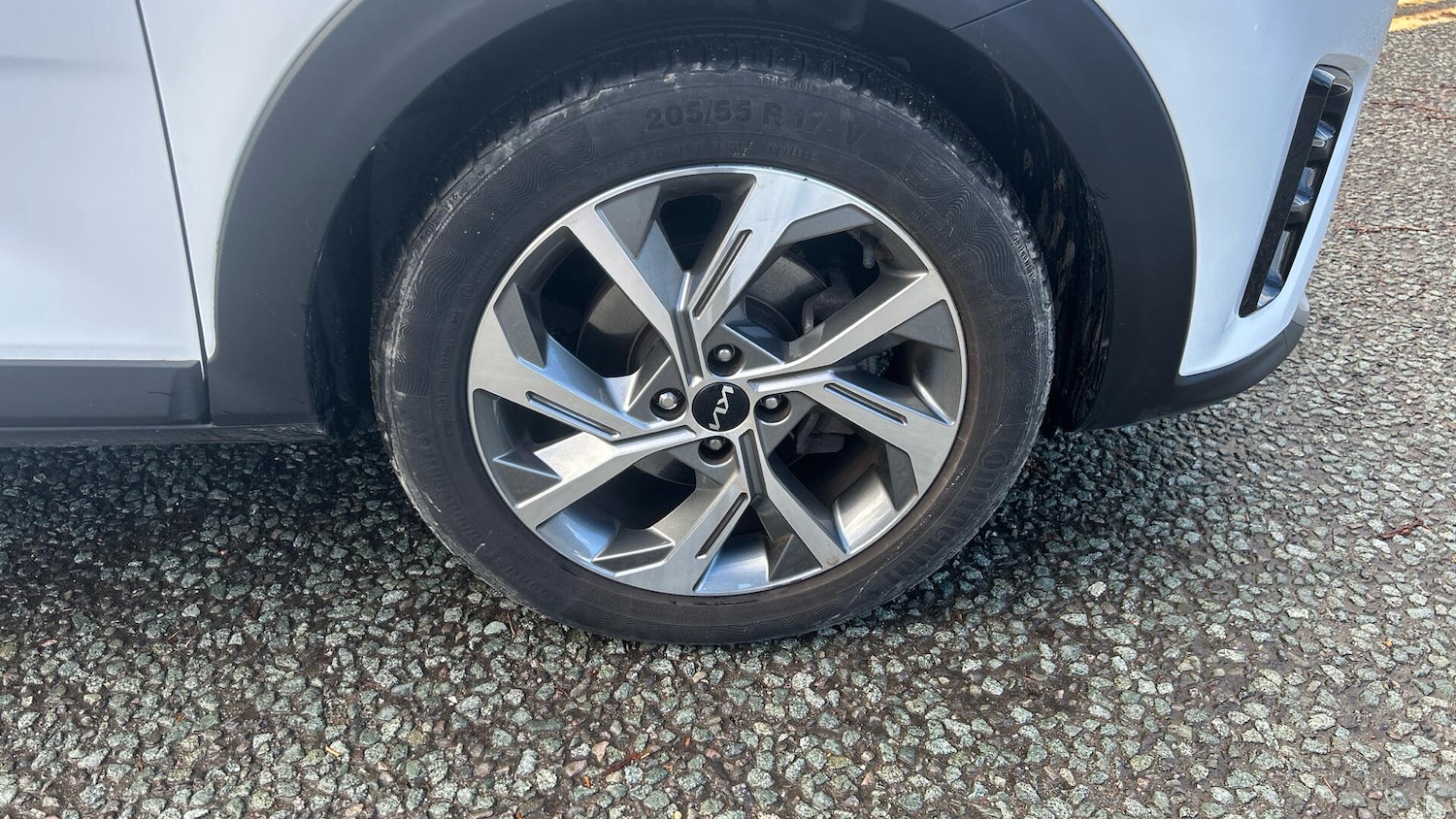 Used Kia Stonic 2024 for sale - 76398413: Photo 38