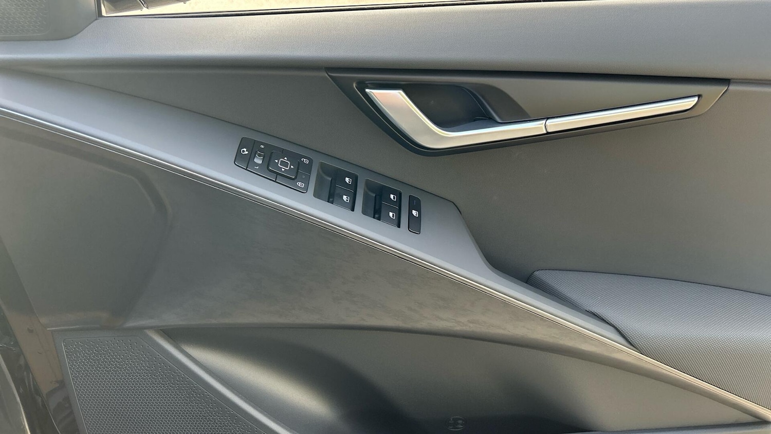 Used Kia Niro 2025 for sale - 76633557: Photo 25