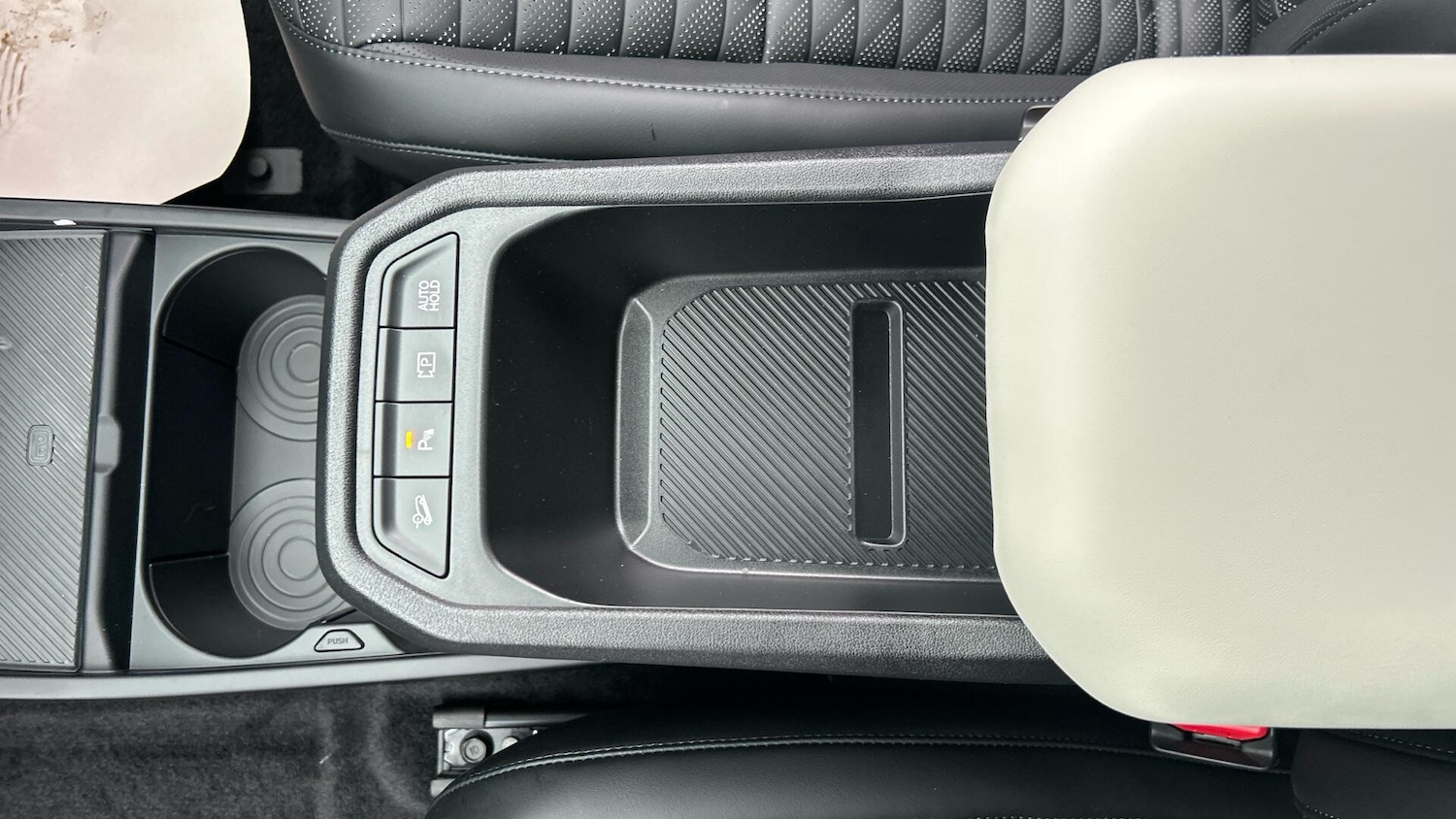 Used Kia EV4 2025 for sale - 77411179: Photo 24