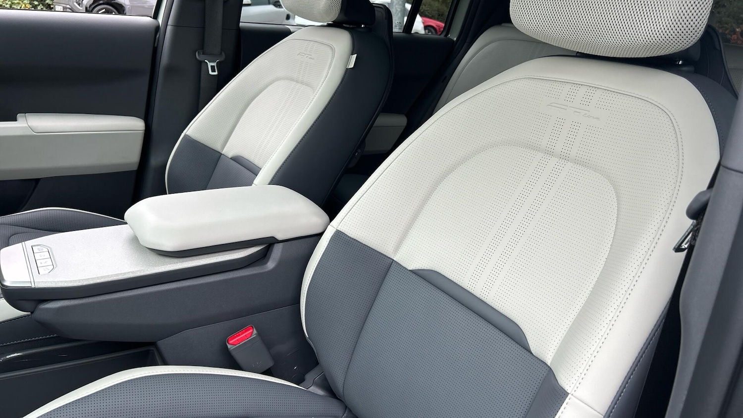 Used Kia EV3 for sale - 77017143: Photo 18