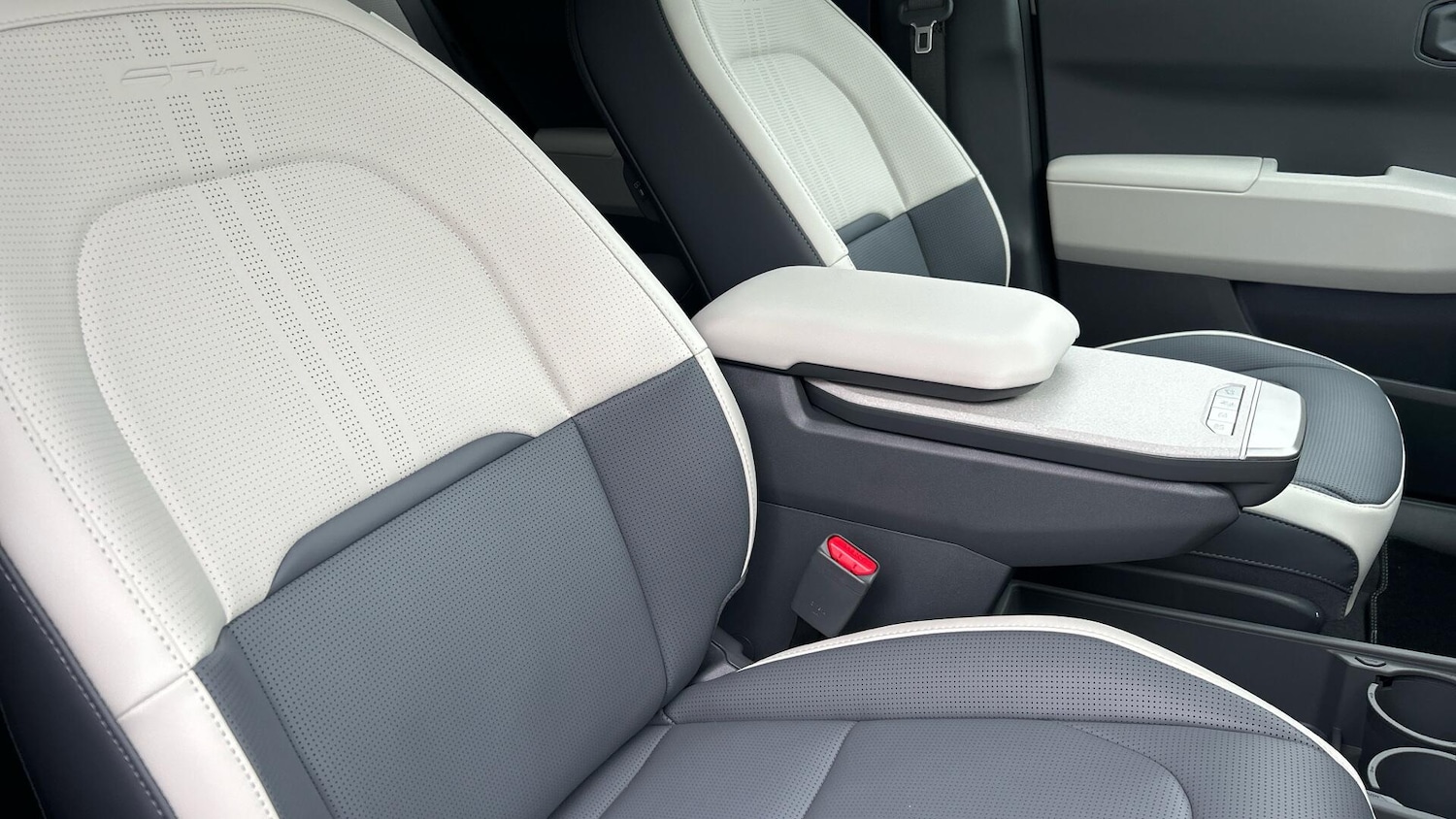 Used Kia EV3 for sale - 77017143: Photo 32