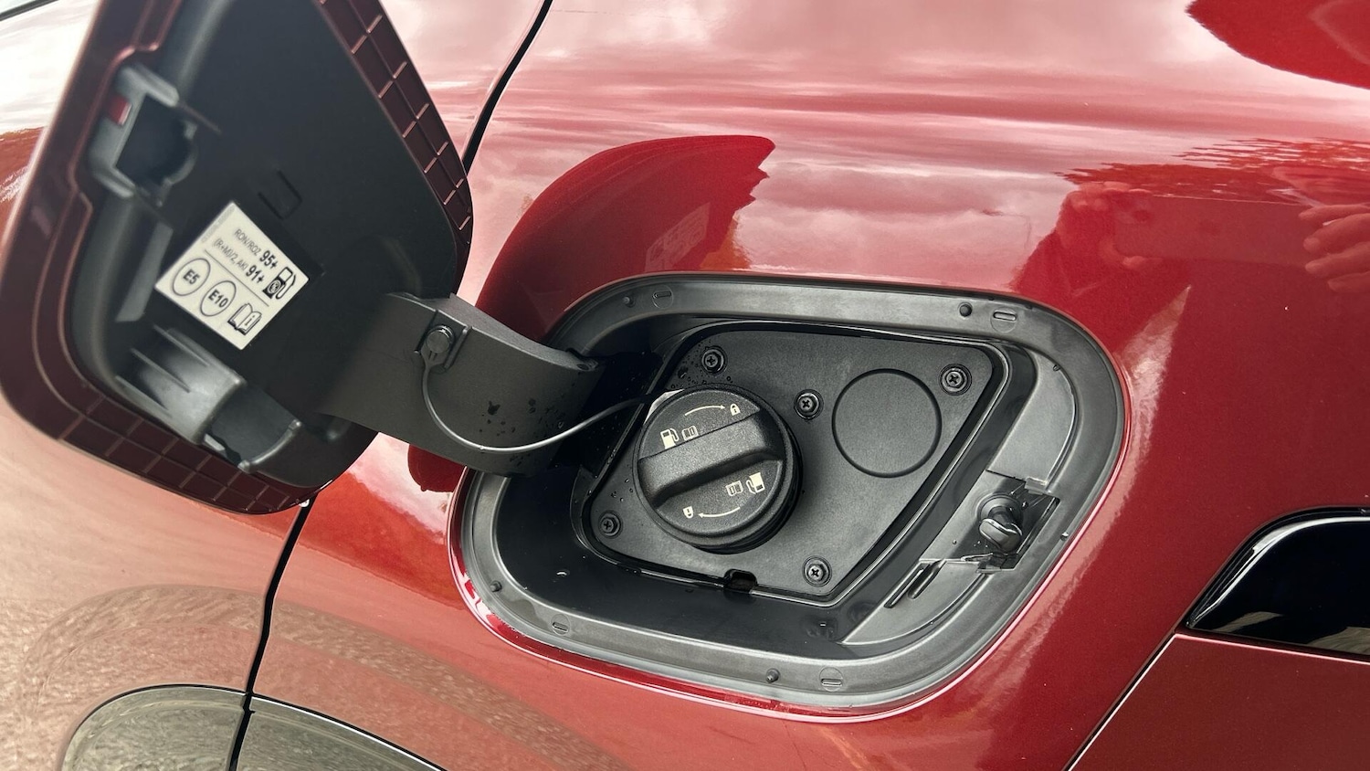 Used Kia Sportage 2025 for sale - 77230494: Photo 9