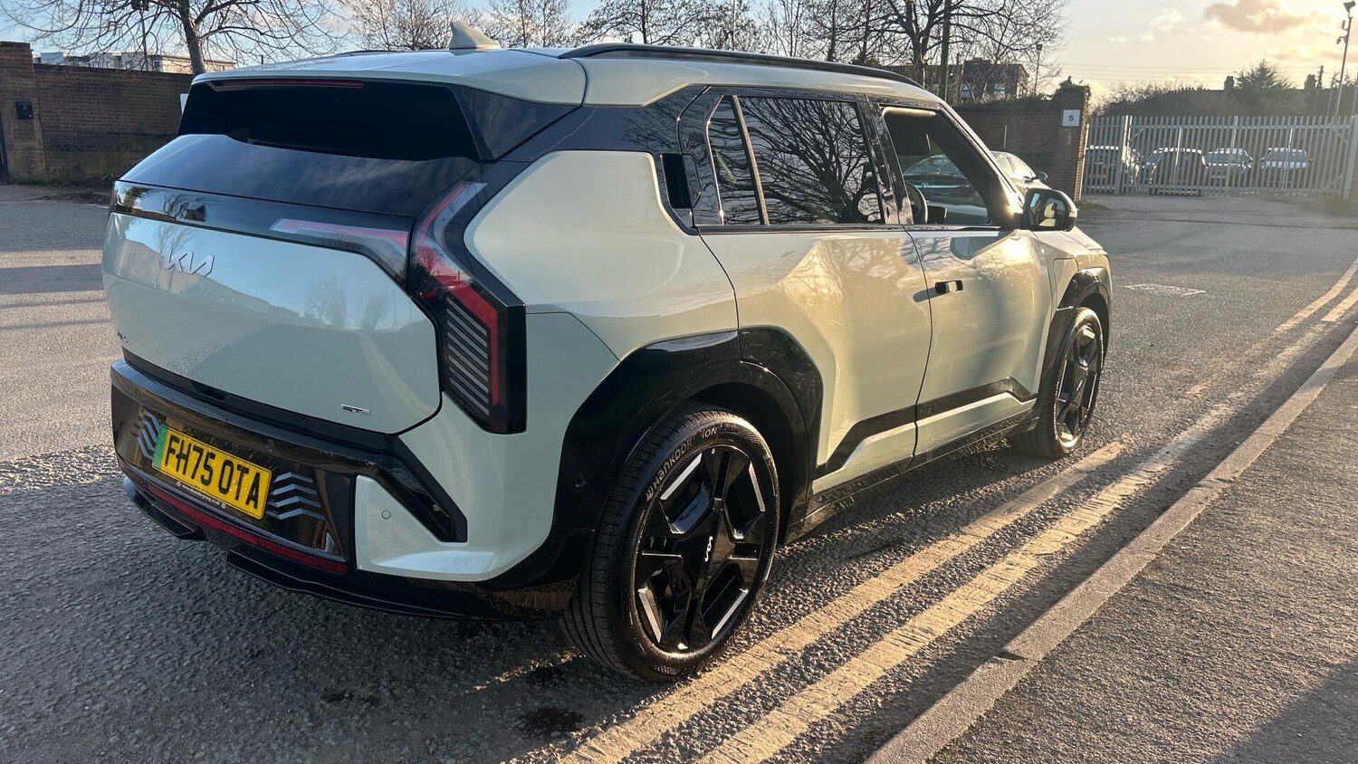 Used Kia EV3 for sale - 78184419: Photo 42